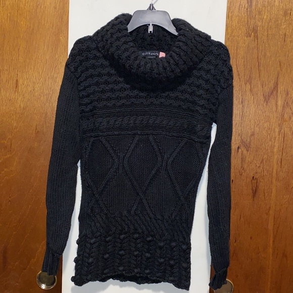 ♣️GUC City UNLTD Cable Knit Turtleneck Sweater - Picture 2 of 8